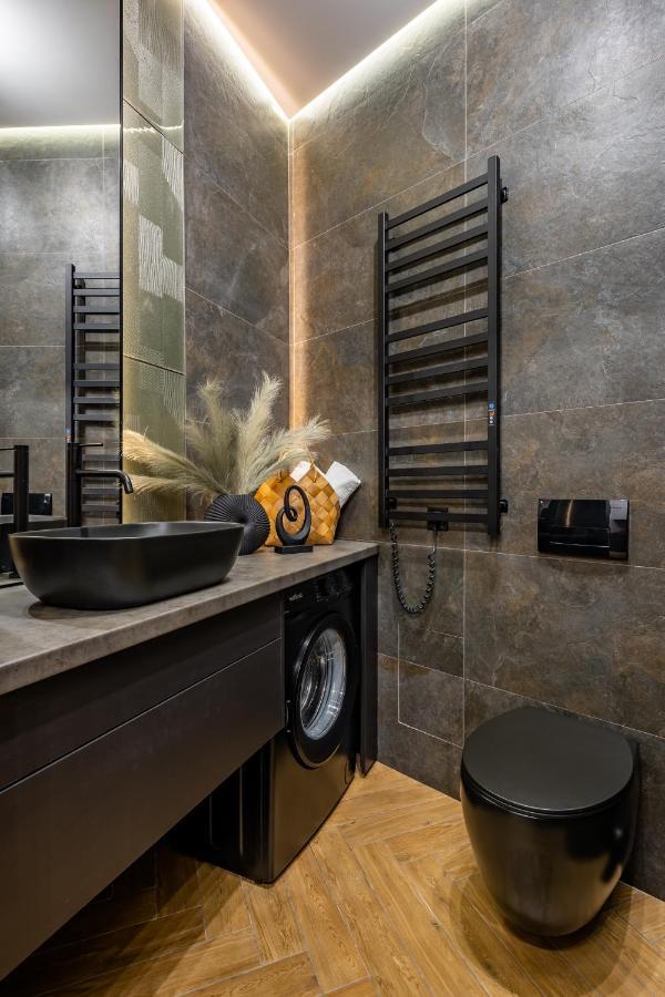 Apartamento Romari Таманська 12 Leópolis Exterior foto